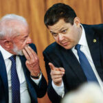 Lula tenta reaproximação com Alcolumbre após reação à escolha de Messias para o STF