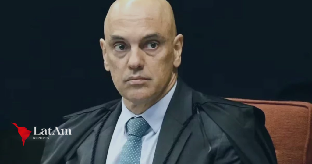 Moraes impõe multa de R$ 5 milhões à rede social X por burlar bloqueio no Brasil