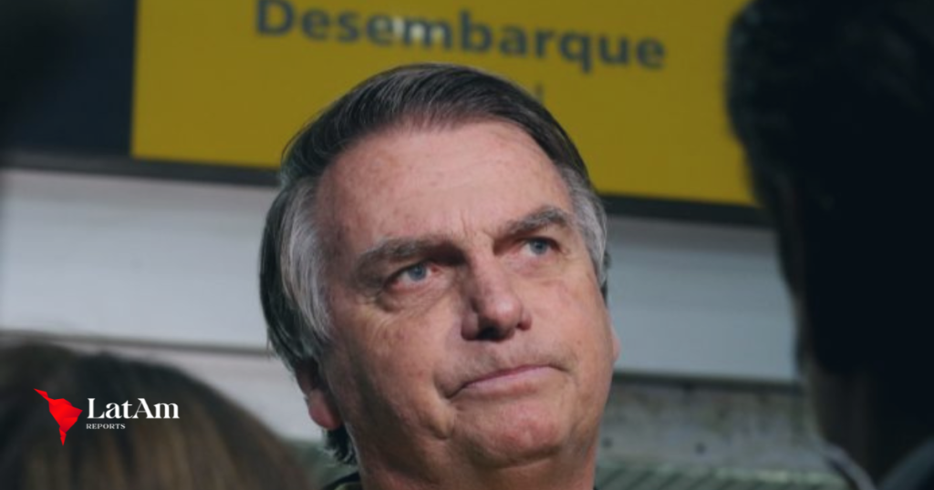 Ex-Presidente Bolsonaro considera refúgio em embaixada para evitar prisão em caso de condenação