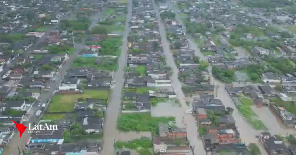 Temporal causa inundações em Peruíbe e deixa mais de 400 desabrigados