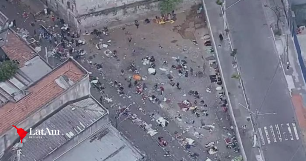 Prefeitura de São Paulo constrói muro de 40 metros de extensão na Cracolândia e gera controvérsias