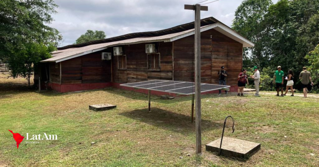 Comunidades indígenas da Amazônia avançam com energia solar e internet via Starlink