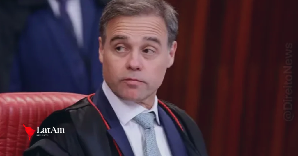 Polícia do STF sugere ampliar proteção para família de André Mendonça