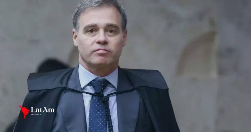 Master: Mendonça restabelece perícias e restringe acesso a informações na PF