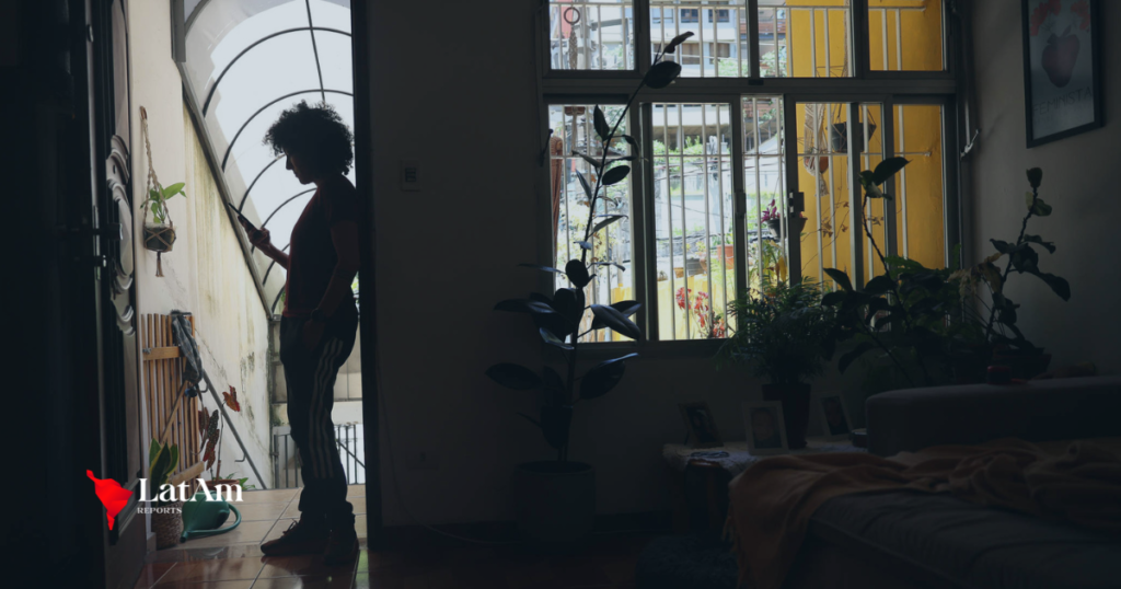 Apagão entra no terceiro dia em SP, e Enel deixa moradores sem previsão de retorno