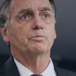 Bolsonaro é internado na UTI com broncopneumonia em Brasília