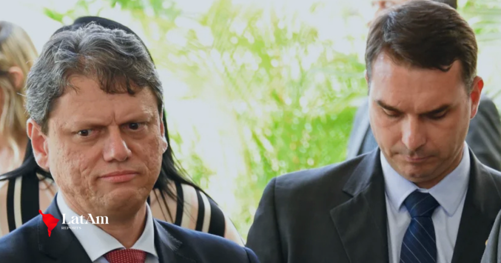 Encontro com Bolsonaro na Papudinha deve selar apoio de Tarcísio a Flávio, avaliam aliados