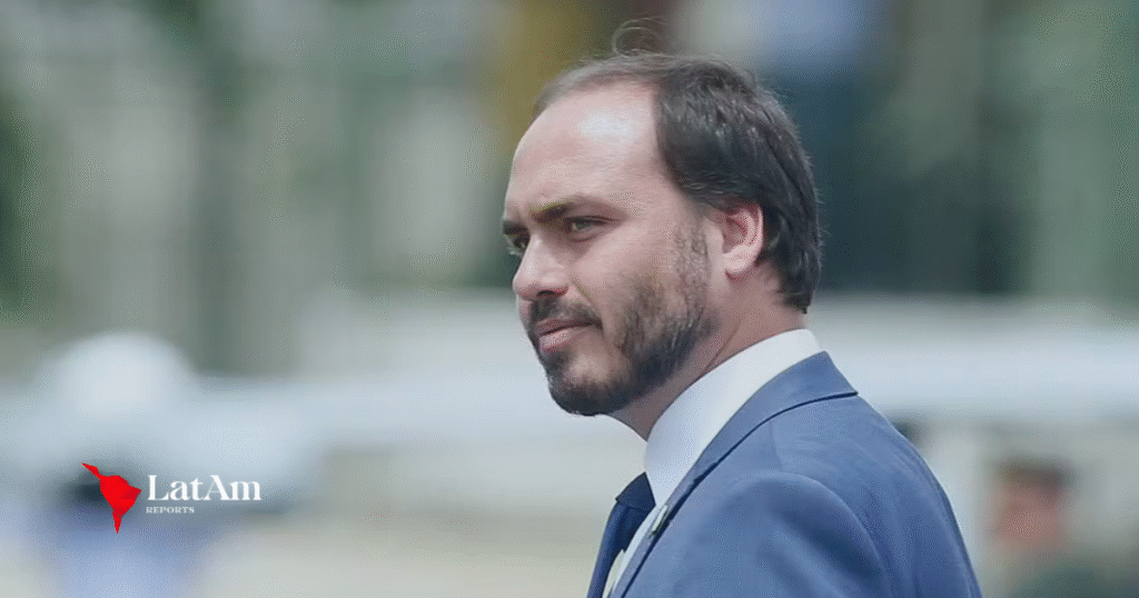 Carlos Bolsonaro vai a hospital após prisão domiciliar de Jair Bolsonaro
