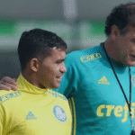 Dudu troca Cruzeiro pelo Atlético-MG e assina até 2027: atacante pode estrear na próxima janela