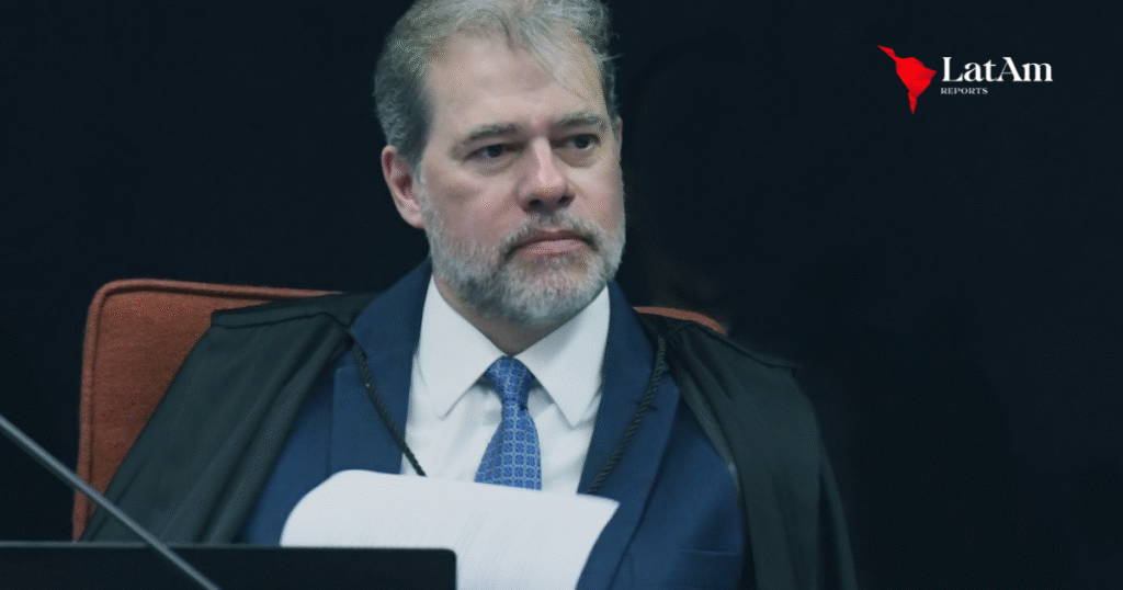 STF resiste à pressão dos EUA e marca julgamento que pode regular redes sociais no Brasil