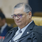 Flávio Dino vota por responsabilizar redes sociais por postagens ofensivas; STF retoma julgamento nesta tarde