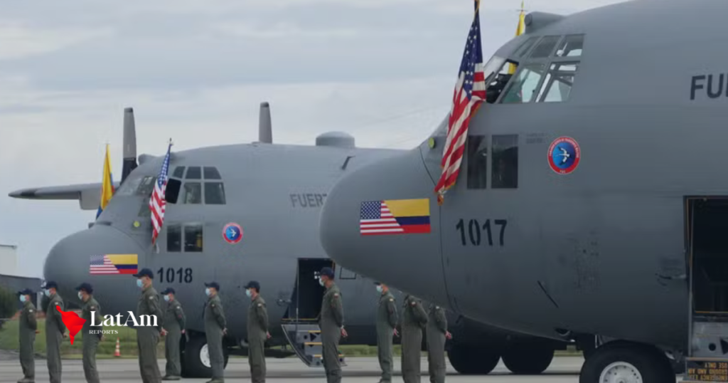 Queda de avião militar na Colômbia deixa dezenas de feridos e mobiliza operação de resgate