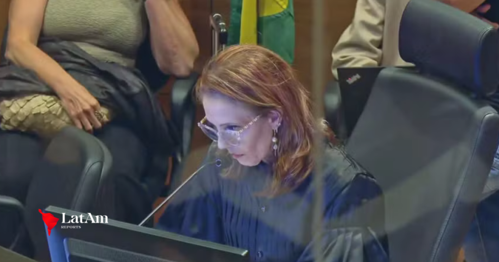 Caso Henry Borel tem novo impasse: defesa abandona júri, julgamento é adiado e Monique deixa a prisão