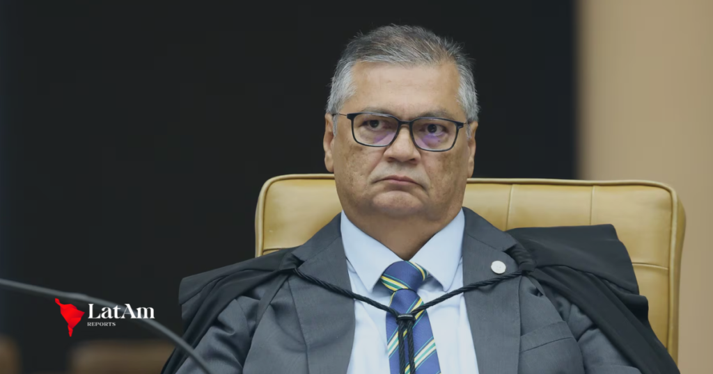 Dino suspende quebra de sigilo de empresária investigada pela CPMI do INSS