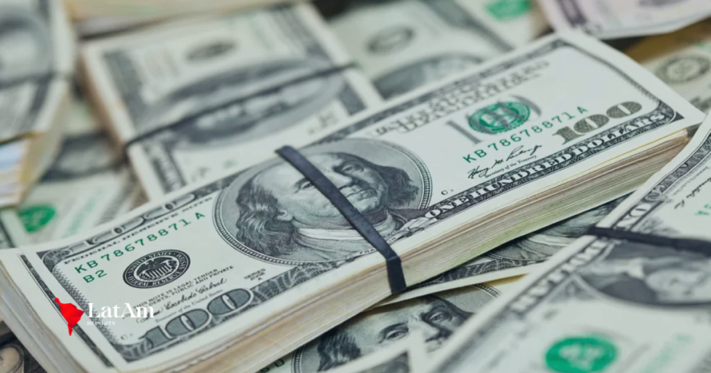 Por que o dólar está caindo? Entenda o que está por trás da queda da moeda americana