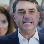 Flávio Bolsonaro troca coordenador de campanha após crise envolvendo Vorcaro