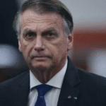 Governo do DF pede que Moraes avalie condições médicas de Bolsonaro antes de possível prisão na Papuda