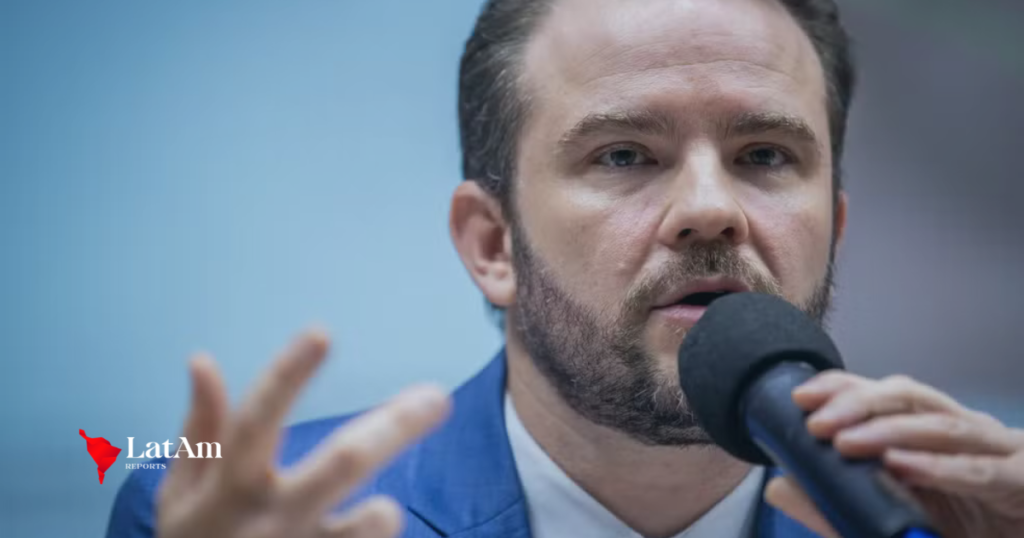 Governo estuda liberar FGTS para pagamento de dívidas das famílias