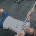 Homem morre após barra de supino cair sobre o tórax em academia de Olinda