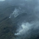Incêndio atinge a Serra de São José em MG pelo terceiro dia seguido