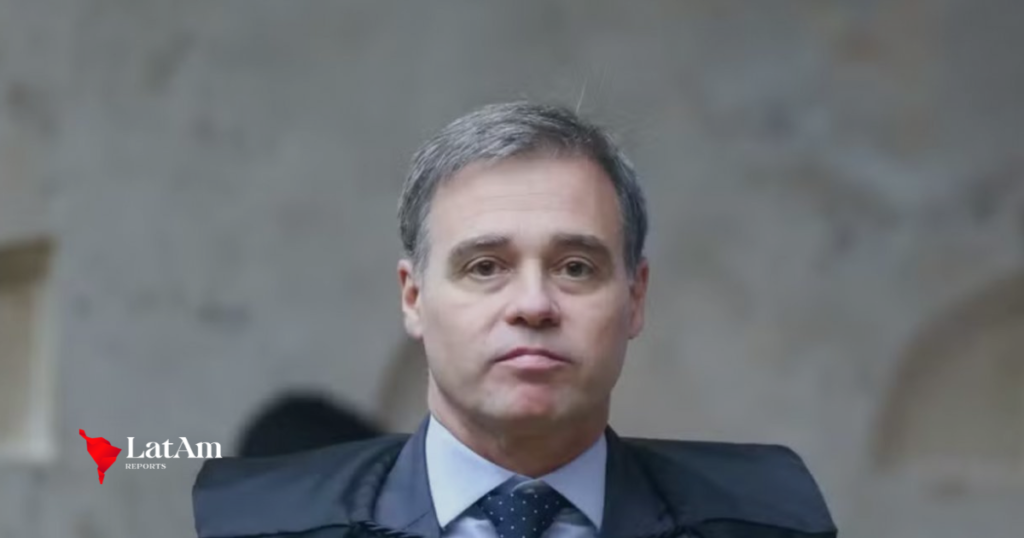 Mendonça autorizou quebra de sigilos de Fábio Luís antes de decisão da CPMI do INSS