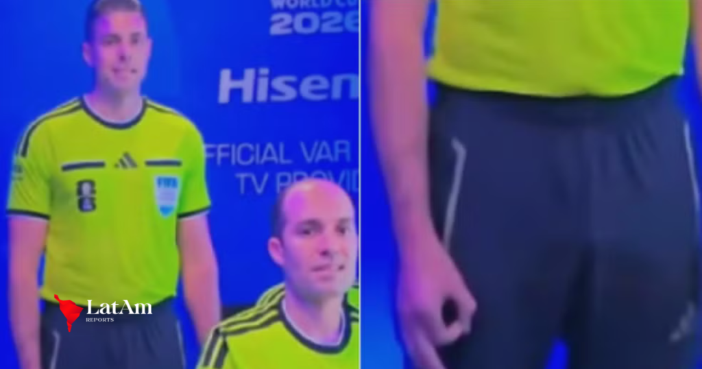 Monitor da Fifa pede afastamento de árbitro após gesto associado a grupos supremacistas durante Copa do Mundo