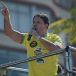 Moraes ordena prisão imediata de Alexandre Ramagem após confirmação de fuga para os Estados Unidos