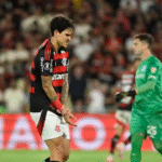 Pedro sofre fratura no antebraço, e Flamengo define plano de recuperação