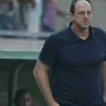 Rogério Ceni defende árbitros e critica comportamento em campo: “O jogador brasileiro é muito chato”