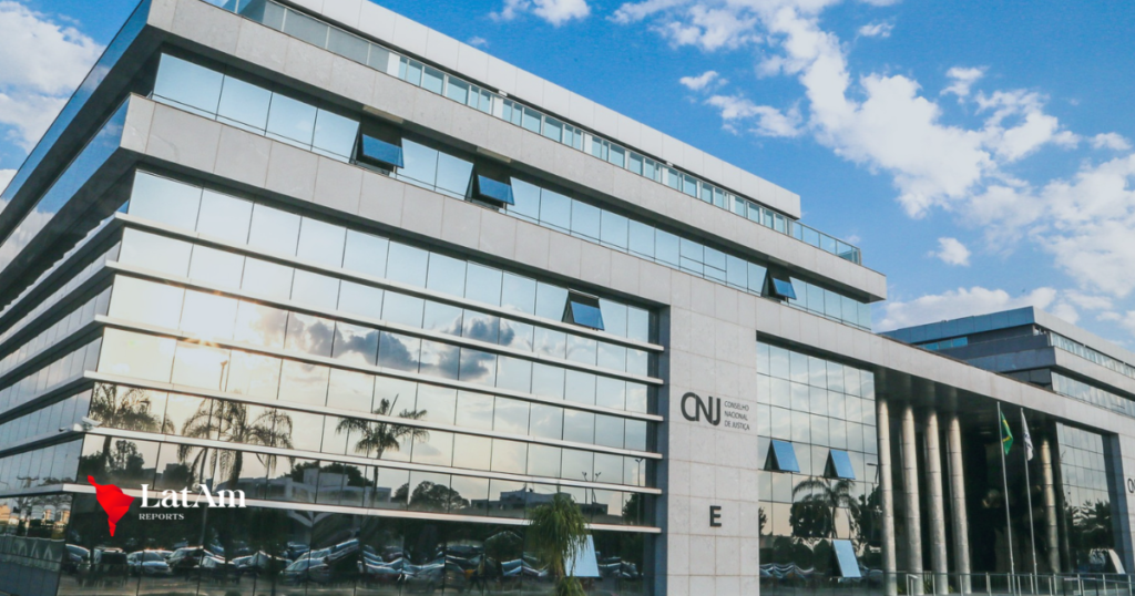 Termos genéricos ocultam penduricalhos em contracheques de magistrados punidos