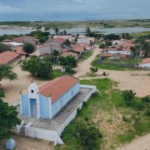 Vila soterrada por dunas no Ceará tinha igreja, escola e festejos