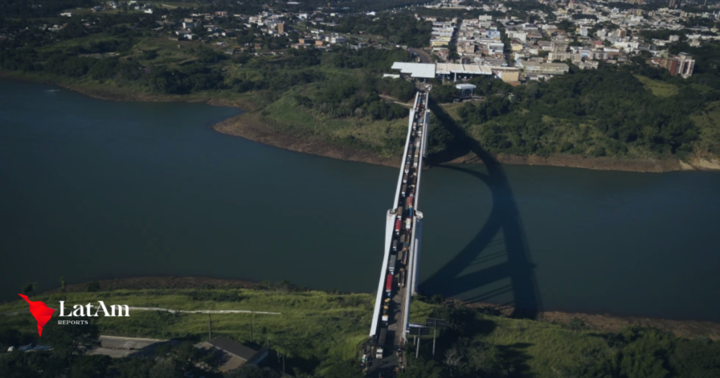 Detienen a 26 personas por deforestación ilegal en la frontera entre Paraguay, Brasil y Argentina