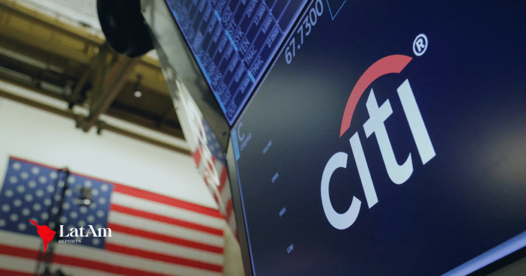 CEO de Citigroup visita México en medio de negociaciones por participación en Banamex