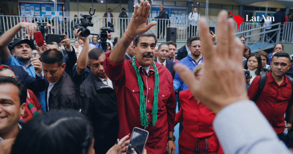 El chavismo mantiene el control de la Asamblea Nacional en Venezuela en medio de una oposición dividida