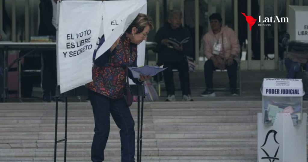 Sheinbaum defiende la primera elección judicial en México pese a la baja participación y críticas a la democracia