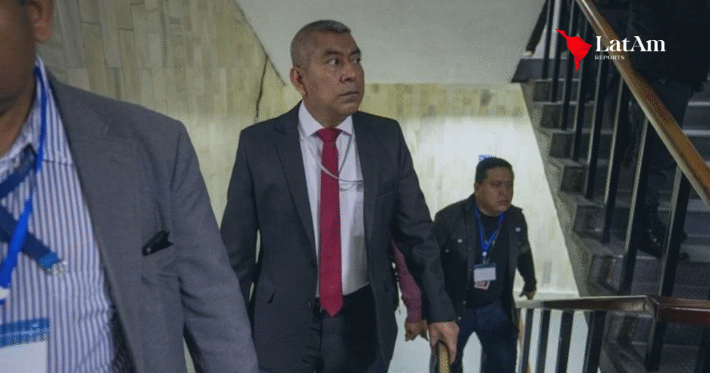 Justicia guatemalteca ordena la captura de exjefes colombianos de misión anticorrupción de la ONU