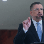 Rodrigo Chaves podría perder inmunidad por corrupción