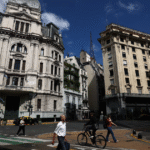 Analistas prevén una nueva aceleración de la inflación en Argentina durante septiembre