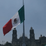 México planea subir aranceles a importaciones de China, según Bloomberg